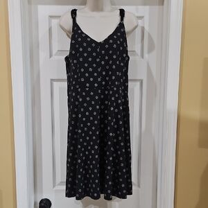 Nine Britton Black and White Floral Midi Dress